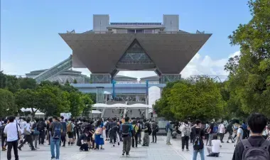 The Comiket, the biggest otaku event in Japan