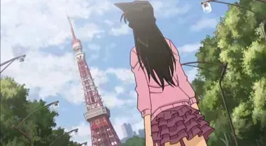 Ran Mōri (Détective Conan) se tenant devant la Tokyo Tower
