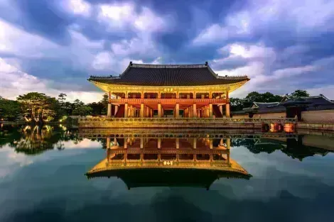 Visite Seúl, la capital de Corea del Sur y su palacio real