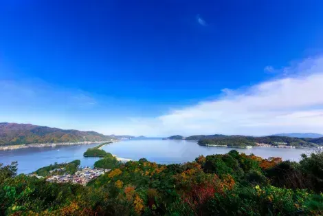 Die "Brücke im Himmel": Amanohashidate ist eine der 3 schönsten Ansichten Japans