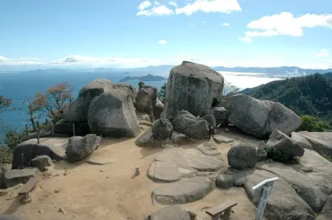 La vista desde la cima del Monte Misen.