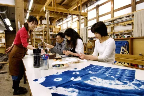 Crafts Center Yuwaku Sosaku No Mori