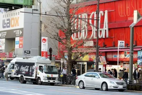 En Akihabara, la sala de videojuego más icónica es el Club Sega con sus seis pisos