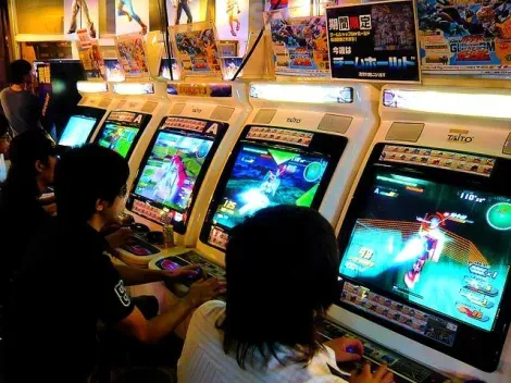 En Tokio, las máquinas de arcade de Taito en Akihabara reúnen a los gamers más hardcore