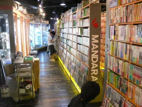 Shelves full of manga, the Mandarake is a paradise for lovers of manga in Tokyo.