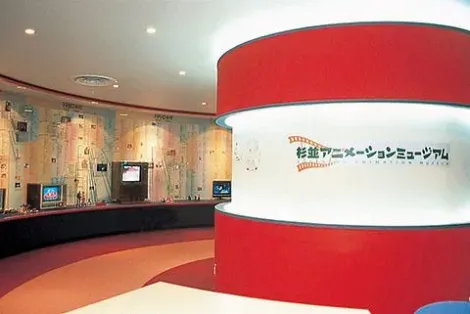 Il pilone attorno al quale si articola la cronologia dell'animazione giapponese nel Suginami Animation Museum di Tokyo.