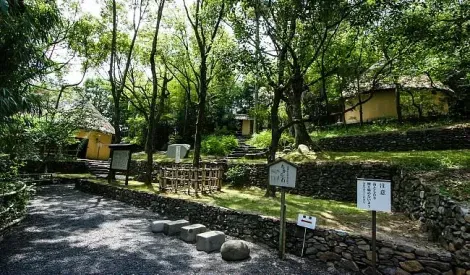 Le musée à ciel ouvert de Shikoku Mura est aussi propice à une promenade dans la nature