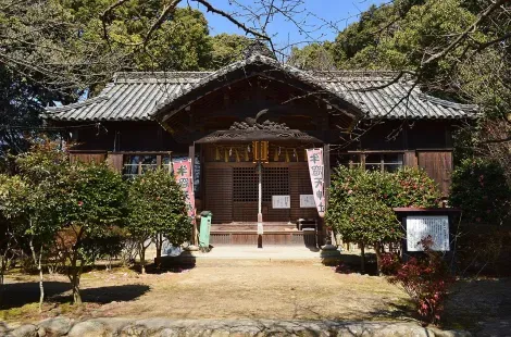 ushimado-jinja-haiden