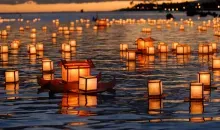 Les festival de lanternes, un des nombreux matsuri de l'obon.