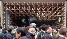 Le Starbucks signé Kengo Kuma dans la préfecture de Fukuoka