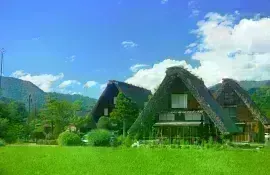 Shirakawago Unesco Weltkulturerbe Dorf in den japanischen Alpen