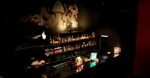 The bar at Shibuya Club Unit is very well supplied.